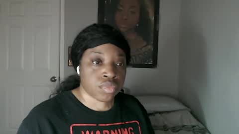 SexyMona online show from September 30, 8:25 pm