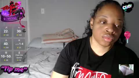 SexyMona online show from November 12, 1:00 pm