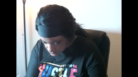 SexyMona online show from March 2, 7:26 am