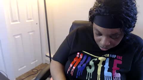 SexyMona online show from June 4, 3:18 pm