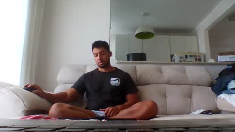 Snapshot of sexymoreno_xx_ chatting on March 14, 5:51 pm sexymoreno_xx_ online show from March 14, 5:51 pm