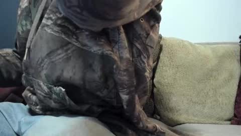 Snapshot of sexymountainman420 chatting on October 20, 5:24 pm Sexymountainman420 online show from October 20, 5:24 pm