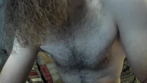 Snapshot of sexymountainman420 chatting on October 30, 4:41 pm Sexymountainman420 online show from October 30, 4:41 pm