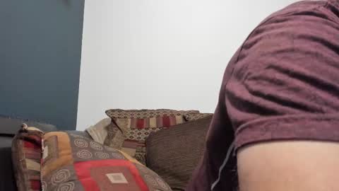 Snapshot of sexymountainman420 chatting on November 6, 9:48 pm Sexymountainman420 online show from November 6, 9:48 pm