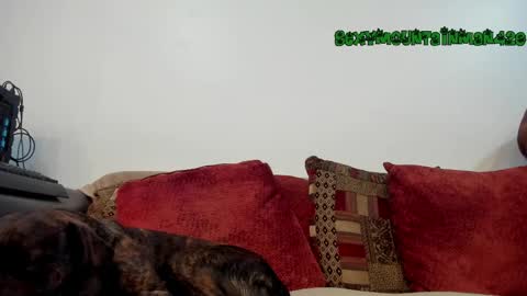 Snapshot of sexymountainman420 chatting on April 16, 1:28 am Sexymountainman420 online show from April 16, 1:28 am