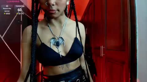 N A F online show from February 21, 7:32 pm