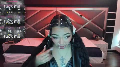 N A F online show from September 26, 8:02 pm