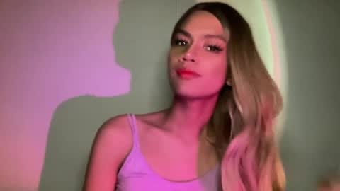 Snapshot of sexynakedweapon chatting on June 15, 3:58 pm LIEZEL online show from June 15, 3:58 pm