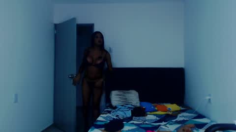 Natalia Duran online show from December 12, 8:32 pm