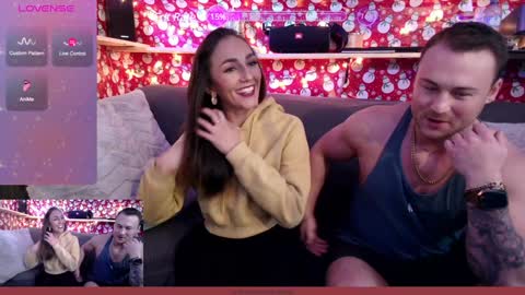 Snapshot of sexynymphocpl chatting on December 15, 8:25 pm Royal Duo online show from December 15, 8:25 pm