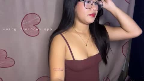 RACHELLE online show from November 24, 9:31 am