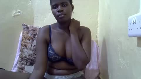 sexypeach98 online show from February 5, 9:41 pm