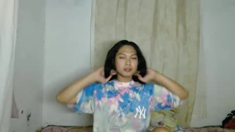 sexypetiteraine online show from June 5, 8:20 am