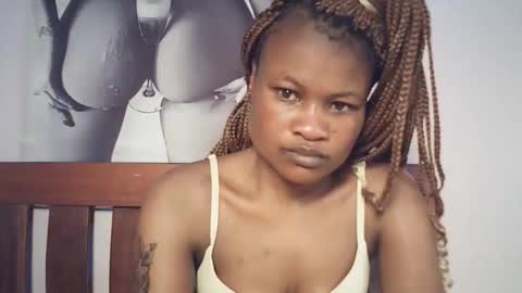 queenivy online show from February 7, 7:17 pm