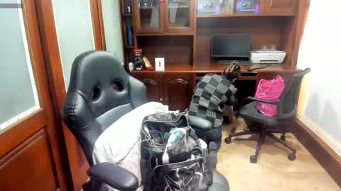 Snapshot of sexyrachel_ chatting on November 5, 12:16 pm R A C H E L online show from November 5, 12:16 pm