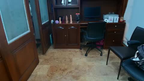 Snapshot of sexyrachel_ chatting on December 2, 12:10 pm R A C H E L online show from December 2, 12:10 pm