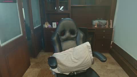 R A C H E L online show from February 10, 12:09 pm