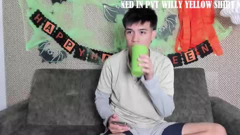 MATIAS-18   THIAHO -18  MAX-19  NICOKALY-19  CAIN-19   MOD ESTEBAN online show from October 13, 7:36 pm