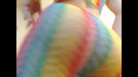 Snapshot of sexysafiravenus chatting on November 10, 4:50 pm Venus Independent Model online show from November 10, 4:50 pm