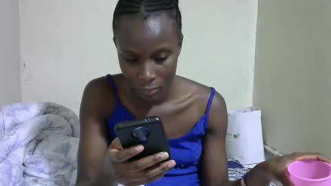 Snapshot of sexysanta50 chatting on December 6, 9:24 pm sexysanta50 online show from December 6, 9:24 pm