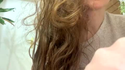 Anya online show from February 11, 6:13 pm