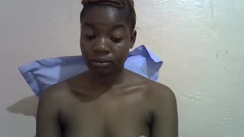 sexyshaz22 online show from April 6, 3:15 am