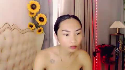 sexyshinixx online show from November 10, 4:22 am