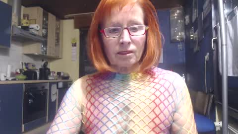 Silvie online show from December 8, 2:52 pm