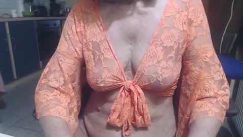 Silvie online show from July 24, 1:53 pm