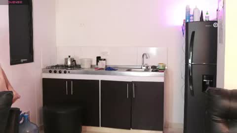 Snapshot of sexyskinnynaksu chatting on June 25, 5:12 am sexyskinnynaksu online show from June 25, 5:12 am