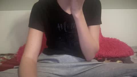 Snapshot of sexyskylar2016 chatting on November 20, 2:34 am Sexy Skylar online show from November 20, 2:34 am