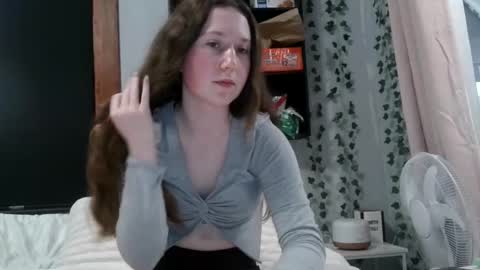 sexystephanie04 online show from October 6, 2:31 am