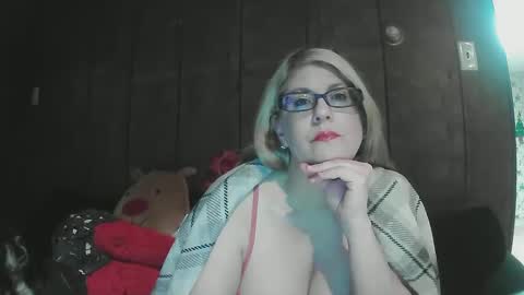 sexystripper69 online show from January 2, 4:20 am
