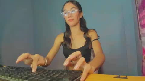 Amelia online show from September 10, 4:07 pm