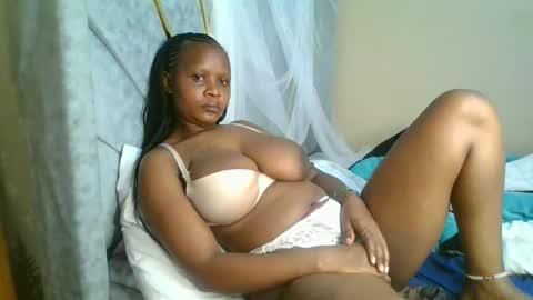 faty online show from March 23, 11:53 pm