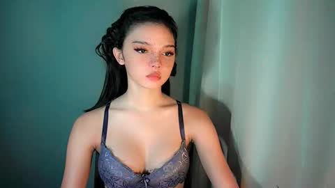 sexytight_tanya online show from May 5, 10:18 pm