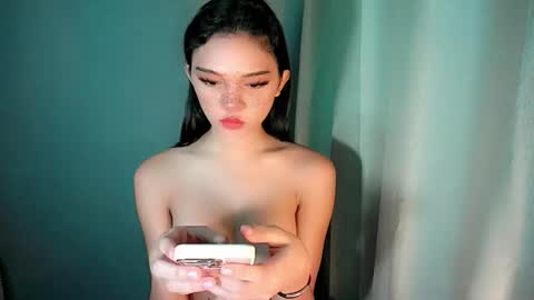 sexytight_tanya online show from May 7, 6:35 pm