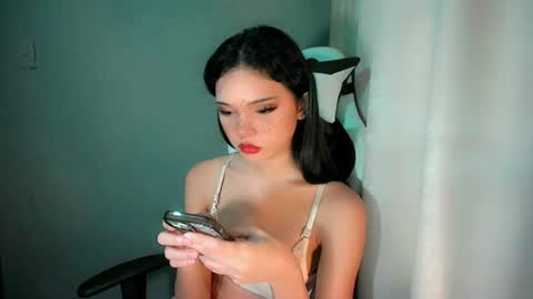 sexytight_tanya online show from August 8, 11:07 pm