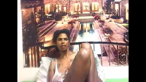 Snapshot of sexyva4u2luv chatting on February 7, 6:56 am sexyva4u2luv online show from February 7, 6:56 am