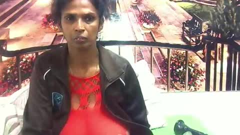 Snapshot of sexyva4u2luv chatting on February 8, 8:42 pm sexyva4u2luv online show from February 8, 8:42 pm