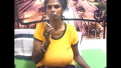 Snapshot of sexyva4u2luv chatting on February 20, 1:25 am sexyva4u2luv online show from February 20, 1:25 am