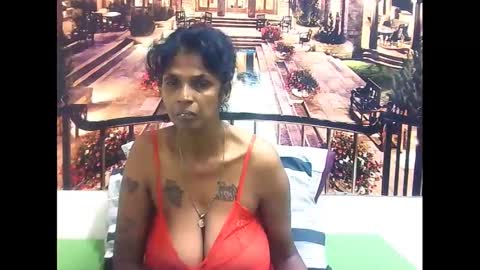 Snapshot of sexyva4u2luv chatting on February 21, 10:59 pm sexyva4u2luv online show from February 21, 10:59 pm