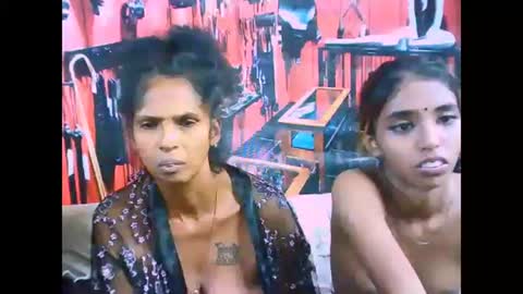 Snapshot of sexyva4u2luv chatting on March 10, 1:21 pm sexyva4u2luv online show from March 10, 1:21 pm