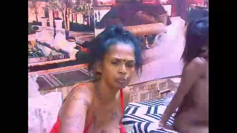 Snapshot of sexyva4u2luv chatting on September 14, 9:19 am sexyva4u2luv online show from September 14, 9:19 am