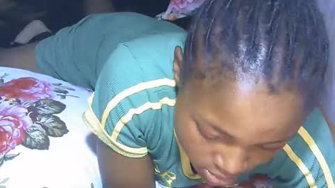 sexyvishy254 online show from November 21, 2:05 pm