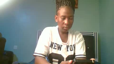 Snapshot of sexyvivy chatting on December 15, 9:57 am VIVIAN online show from December 15, 9:57 am