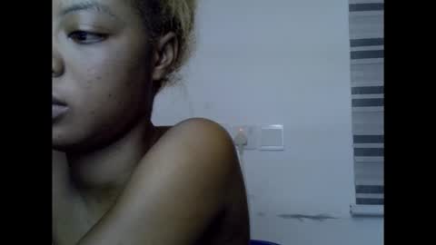 sexyxpeach online show from November 29, 4:04 am