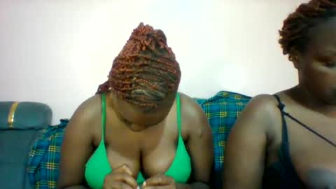 Snapshot of sexyy_nicky chatting on December 15, 5:50 pm sexyy_nicky online show from December 15, 5:50 pm