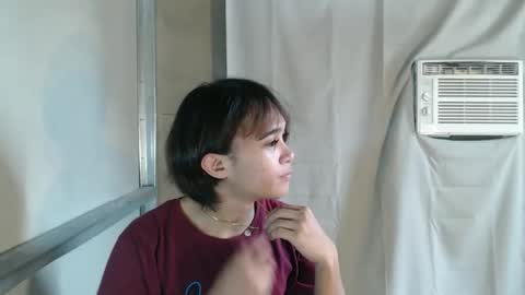 Eudora3 online show from December 20, 6:09 am