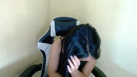 Snapshot of sexyymiya chatting on October 25, 7:38 am sexyymiya online show from October 25, 7:38 am